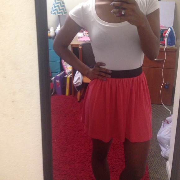 Coral skirt