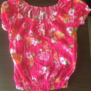 A pink Aeropostale top.