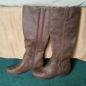 👢 Aerosoles Knee High Leather Boots