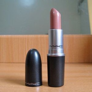 MAC Blankety Lipstick - NEW! 💄