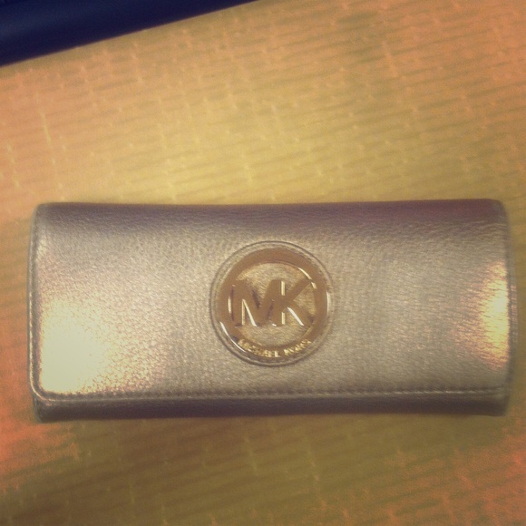 Michael Kors wallet