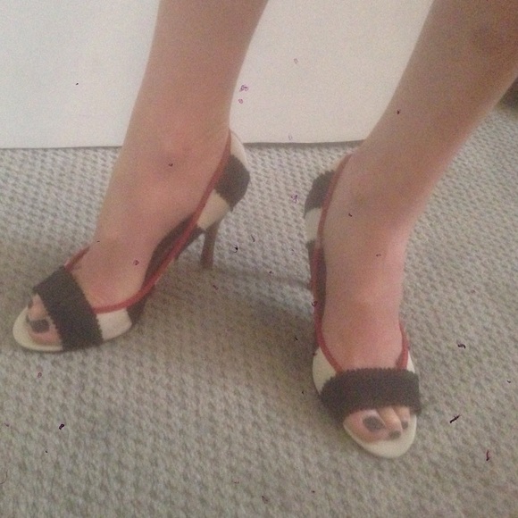 Striped pumps 6.5 - Picture 4 of 4