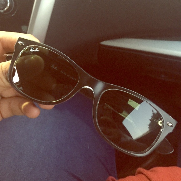 FLASH SALE ⚡️RAY BAN NEW WAY FARER BLK CIRCLE