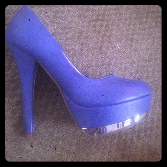 Electric blue pumps with silver bottom - Picture 1 of 4