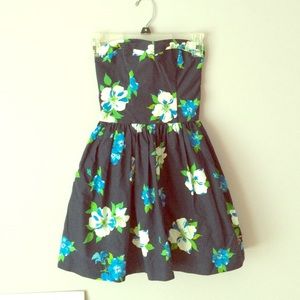 hollister navy floral print skater dress strapless