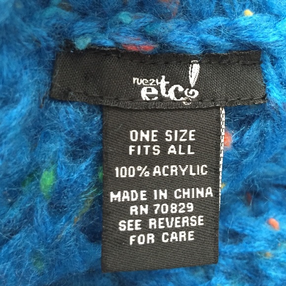 NOT FOR SALE!!! Blue knitted infinity scarf - Picture 3 of 3