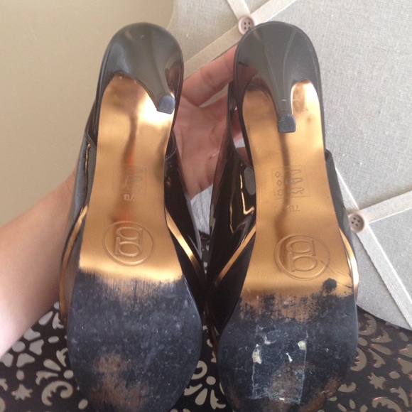 Just reduced! Bebe Zahara Pumps - Picture 4 of 4