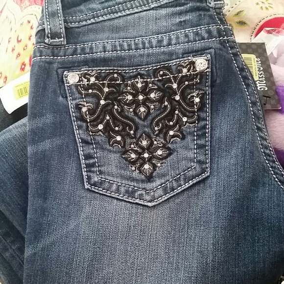 NWT WOMEN'S MISS ME SKINNY JEANS