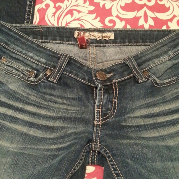 Jeans - Picture 3 of 4