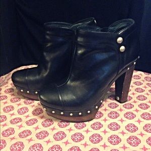 UGG Clog Ankle Boots💕