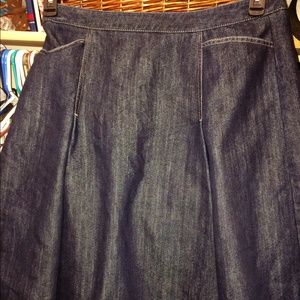 Ann Taylor denim skirt NWOT!!