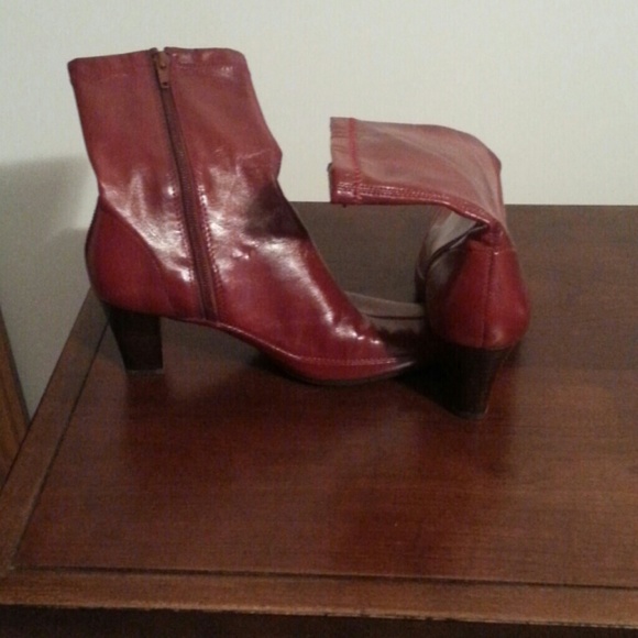 .boots - Picture 3 of 3