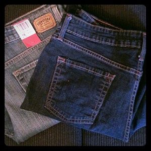 Levi jeans
