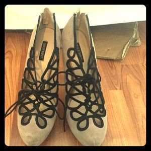 Shoemint suede shoes with laces