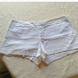 Bundle-sandals and shorts