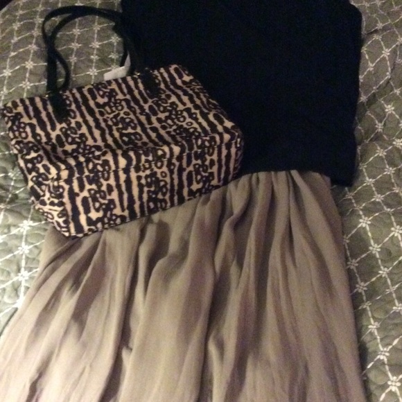 Long flowing beige skirt