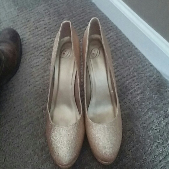 Prom shoes