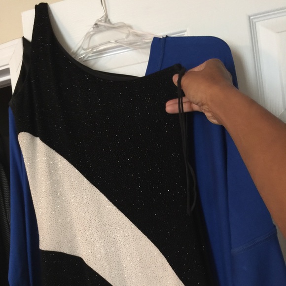 Evening gown - Picture 1 of 4