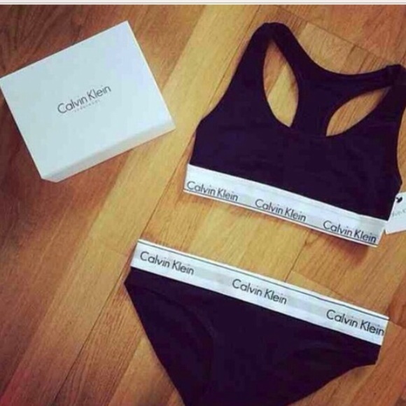 CALVIN KLEIN set for $29