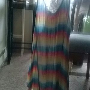 Tank top.Very small hole on back