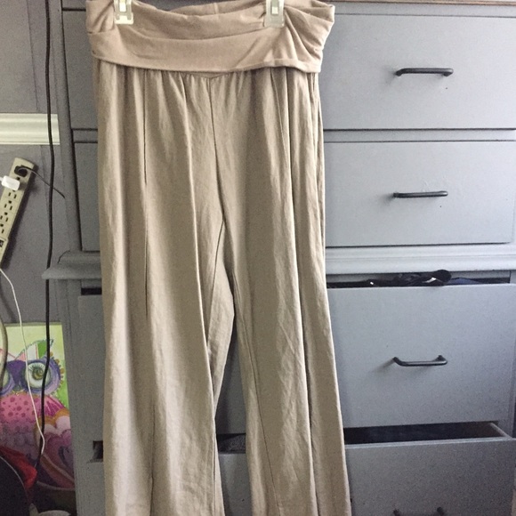 Tan linen pants! NWOT! Perfect for spring/summer!