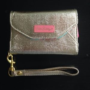 Lilly pulitzer I phone 4 wristlet
