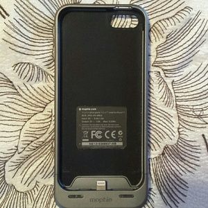 Iphone 5/5s Mophie juice pack helium battery case