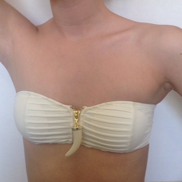 Bathing suit