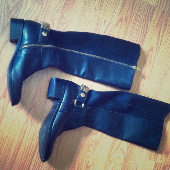 Steve Madden Reggie boots