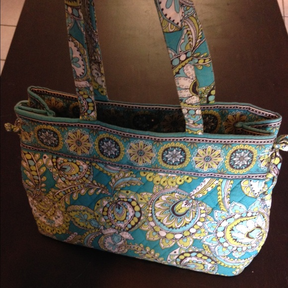 Vera Bradley Tote