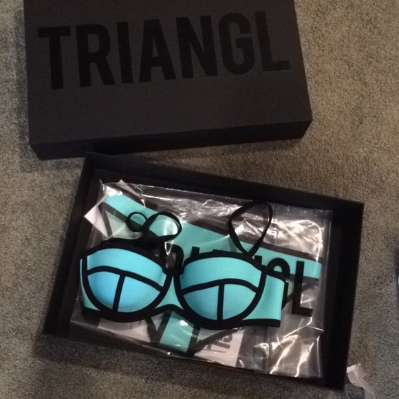 JUST GOT MY TRIANGL BIKINI IN THE MAIL! - Picture 1 of 1