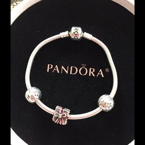 Pandora bracelet gift set