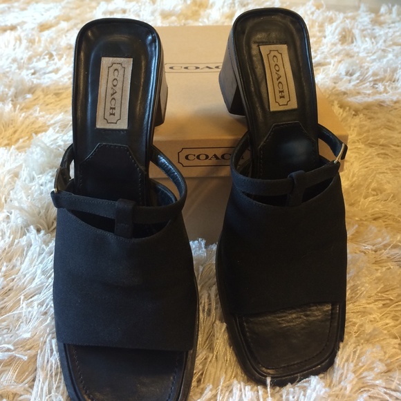 Coach shoes - Picture 3 of 3