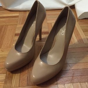 Aldo Nude Pumps