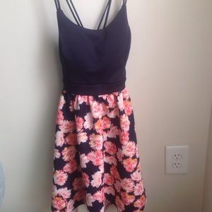 💐PERFECT FLORAL DRESS