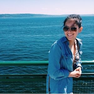 💜MEET THE SELLER💜