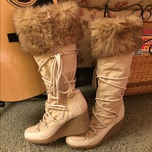 Cream Faux Fur Topped Boots