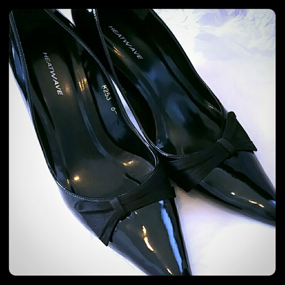 Heatwave satin bow black patent leather pump shoes