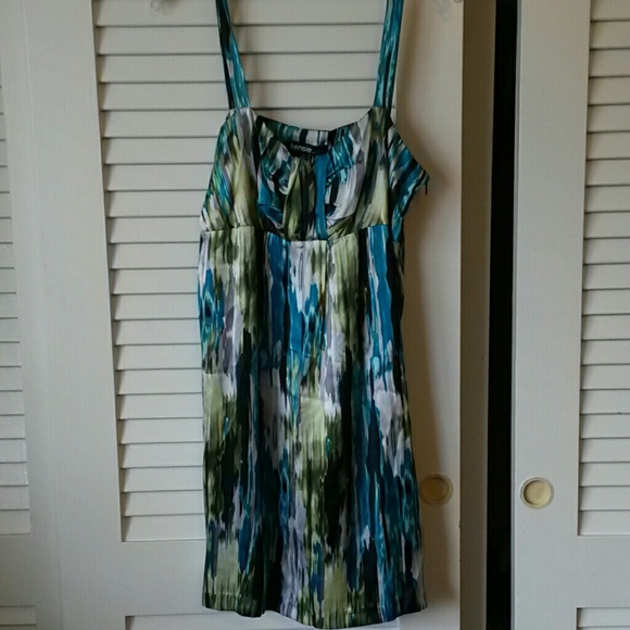 SALE! Bnwt Kensie lretty satin dress