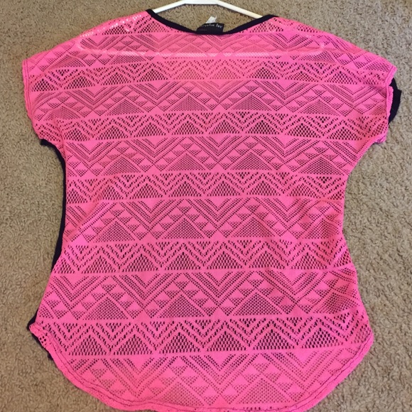 Top - Picture 2 of 2