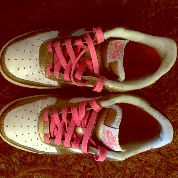 Nike Air Force 1