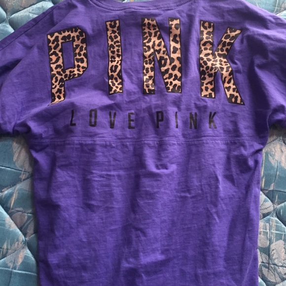 💜RARE VS Pink Varsity Crew💜 - Picture 1 of 4