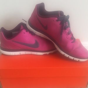 Dark Pink Nike Gym shoes