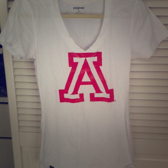 Arizona v-neck