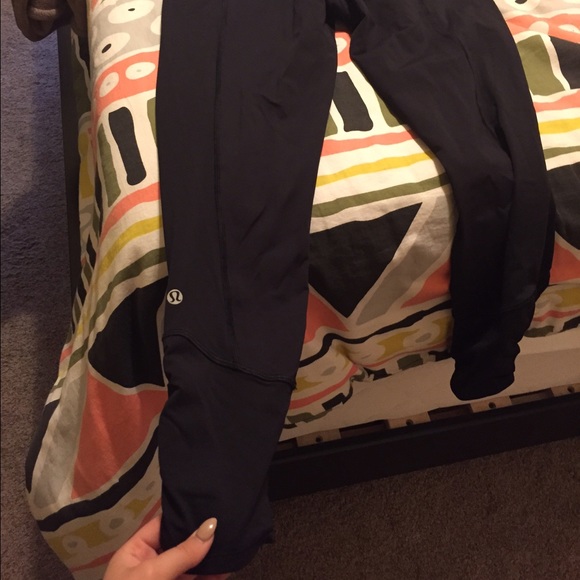 Lulu lemon black running pants