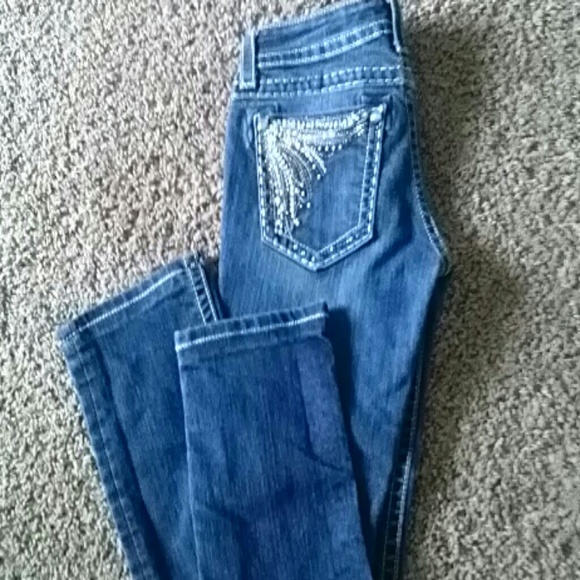 Jeans - Picture 1 of 3