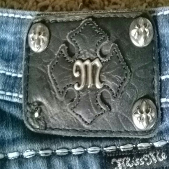 Jeans - Picture 3 of 3