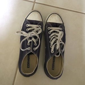 navyy blue converse