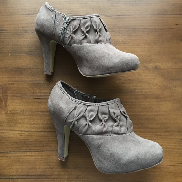 Unlisted - Suede Booties