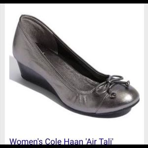 PRICE IS FIRM. NEW Cole Haan Nike Air Tali's